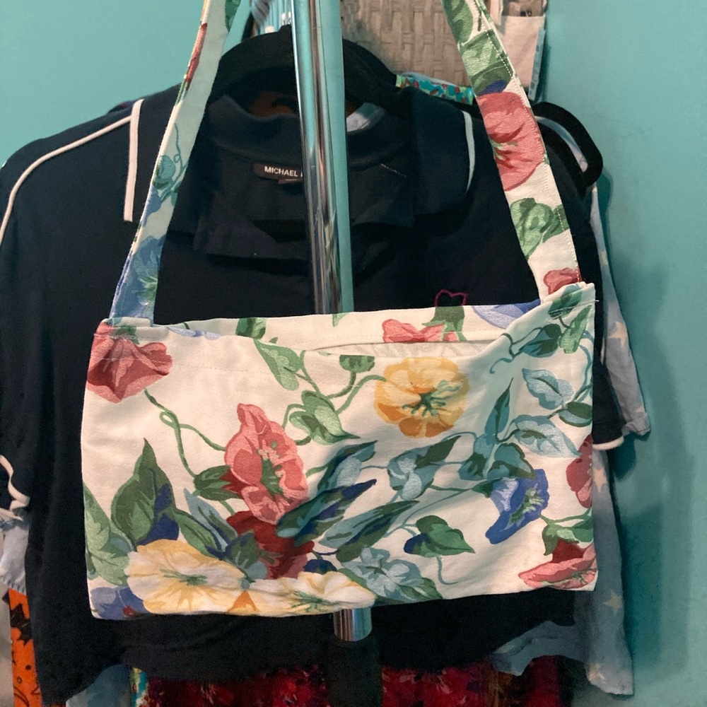 Handmade Mini Purse - Picture 2 of 3